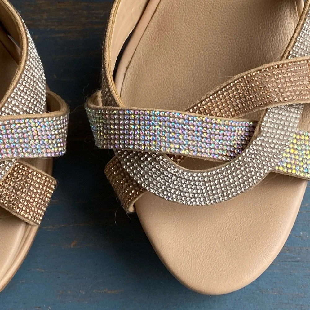 Aldo Elegant Beige and Gold Rhinestone Women's Heels Sandals Great Condition - Picture 11 of 15